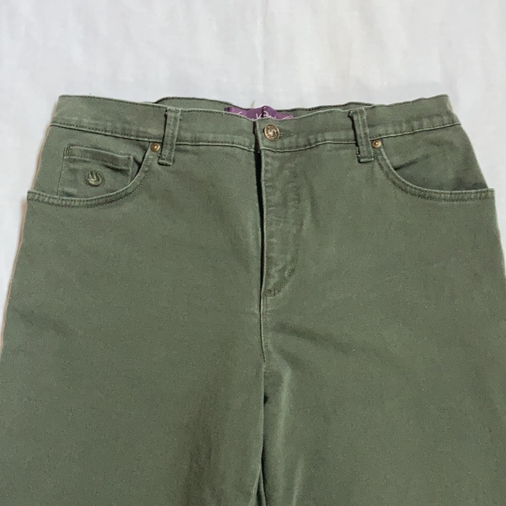 G Vanderbilt green jeans-12 short - Picture 2 of 10